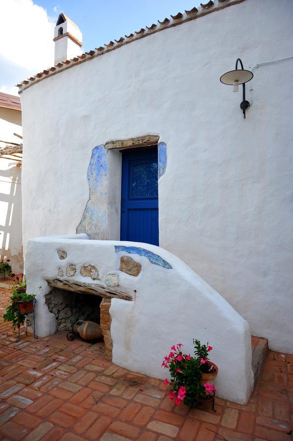 B&B Corte San Lussorio Oliena Exterior foto