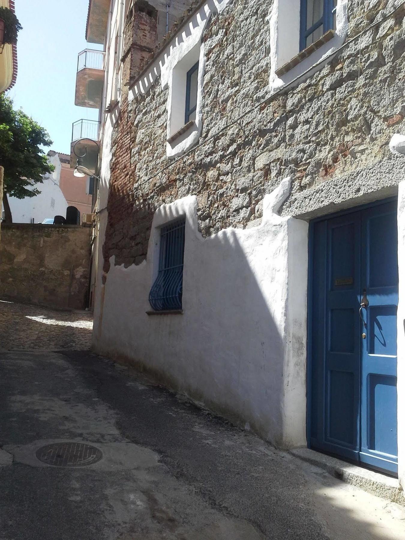 B&B Corte San Lussorio Oliena Exterior foto