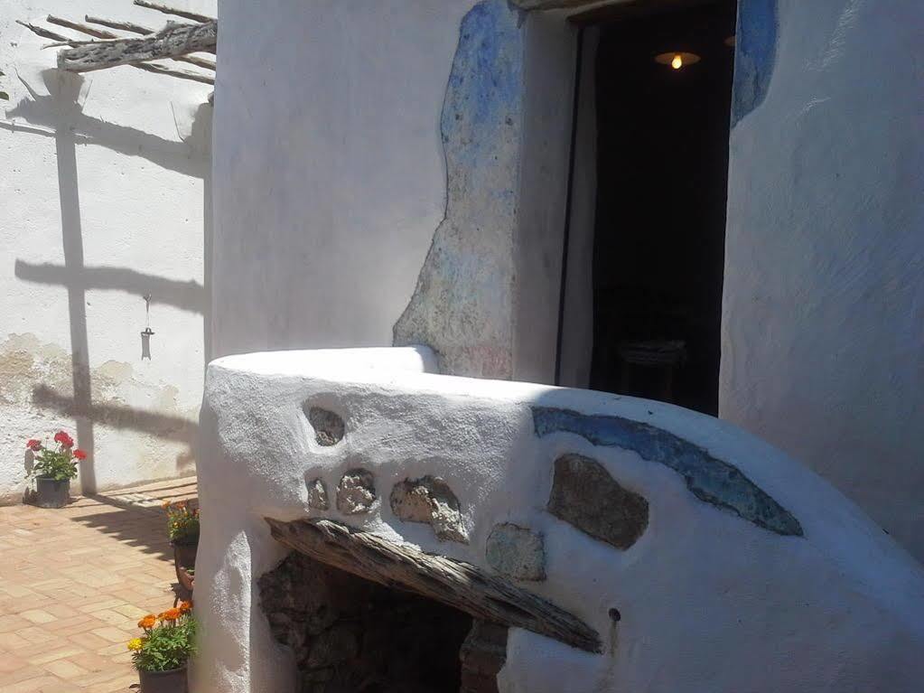 B&B Corte San Lussorio Oliena Exterior foto